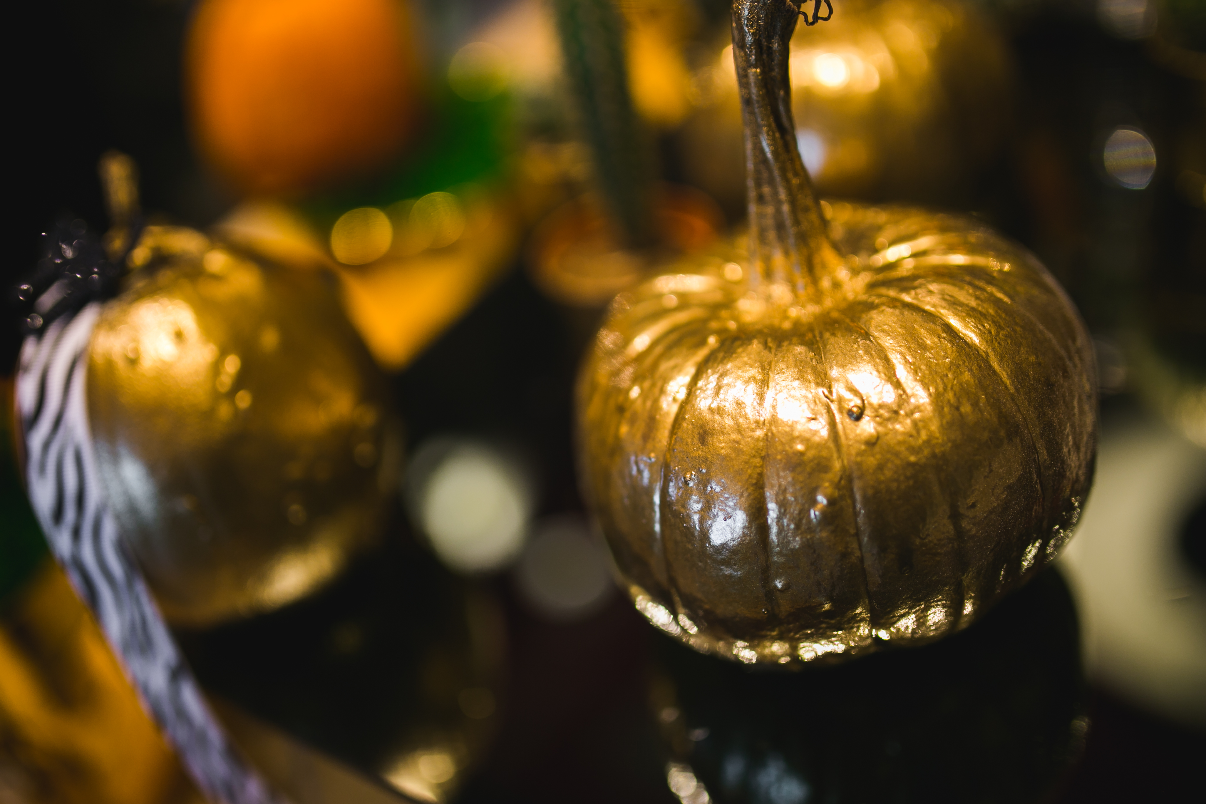 Gold Shiny pumpkin